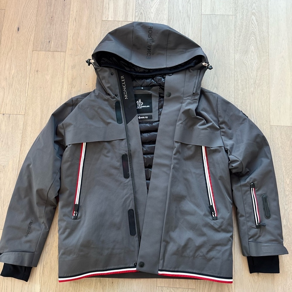 Moncler Men’s Grenoble Miller Gore-Tex Hooded Down Ski Jacket Size 0